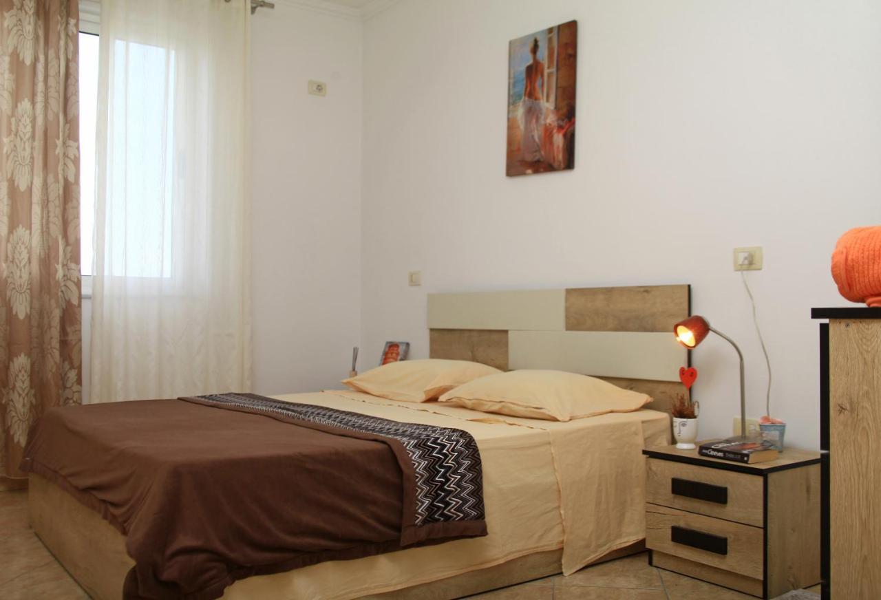 Beautiful Apartment At Port Side! Durrës Exteriér fotografie